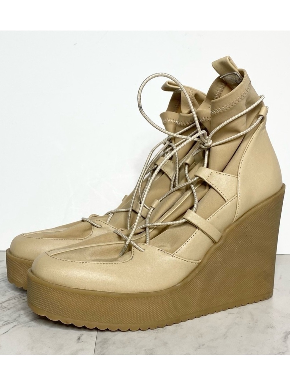 New! Steve Madden Atomic Wedge Boot 9 1/2
